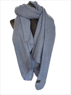 Écharpes unies à bout en pointe