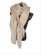 Écharpes unies à bout en pointe