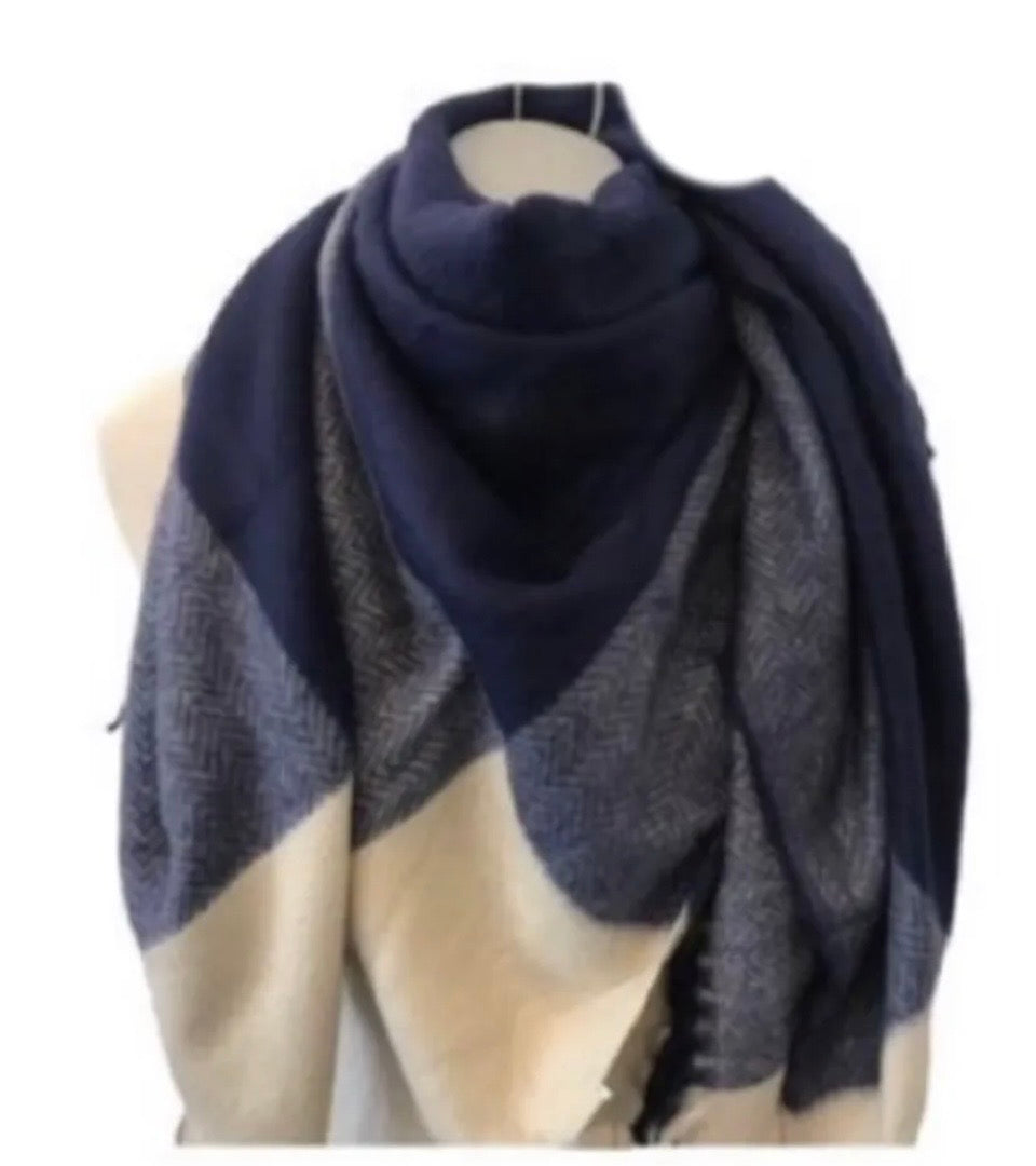 Echarpe carrée à motif à carreaux