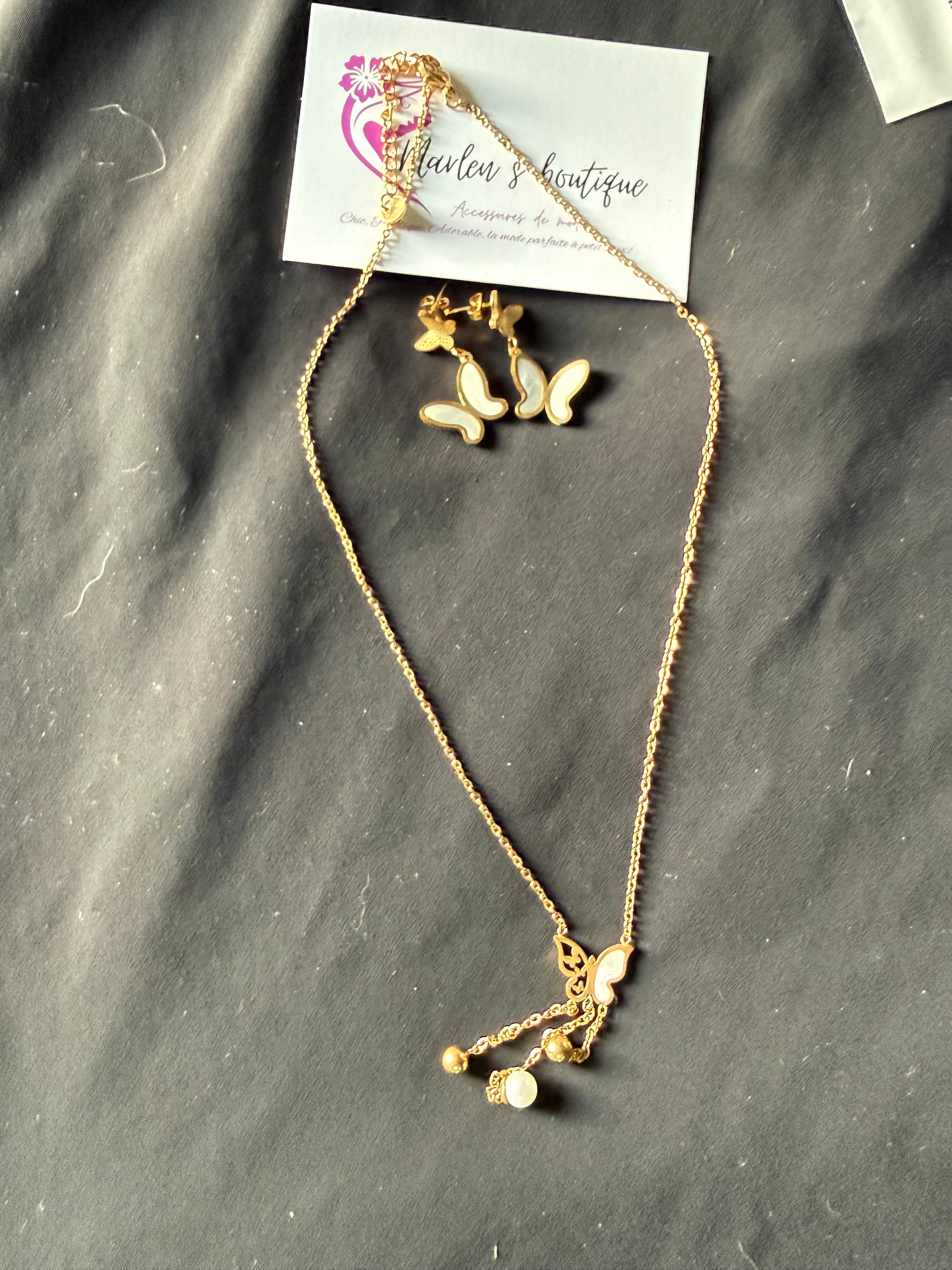 parure collier et boucle d'oreille