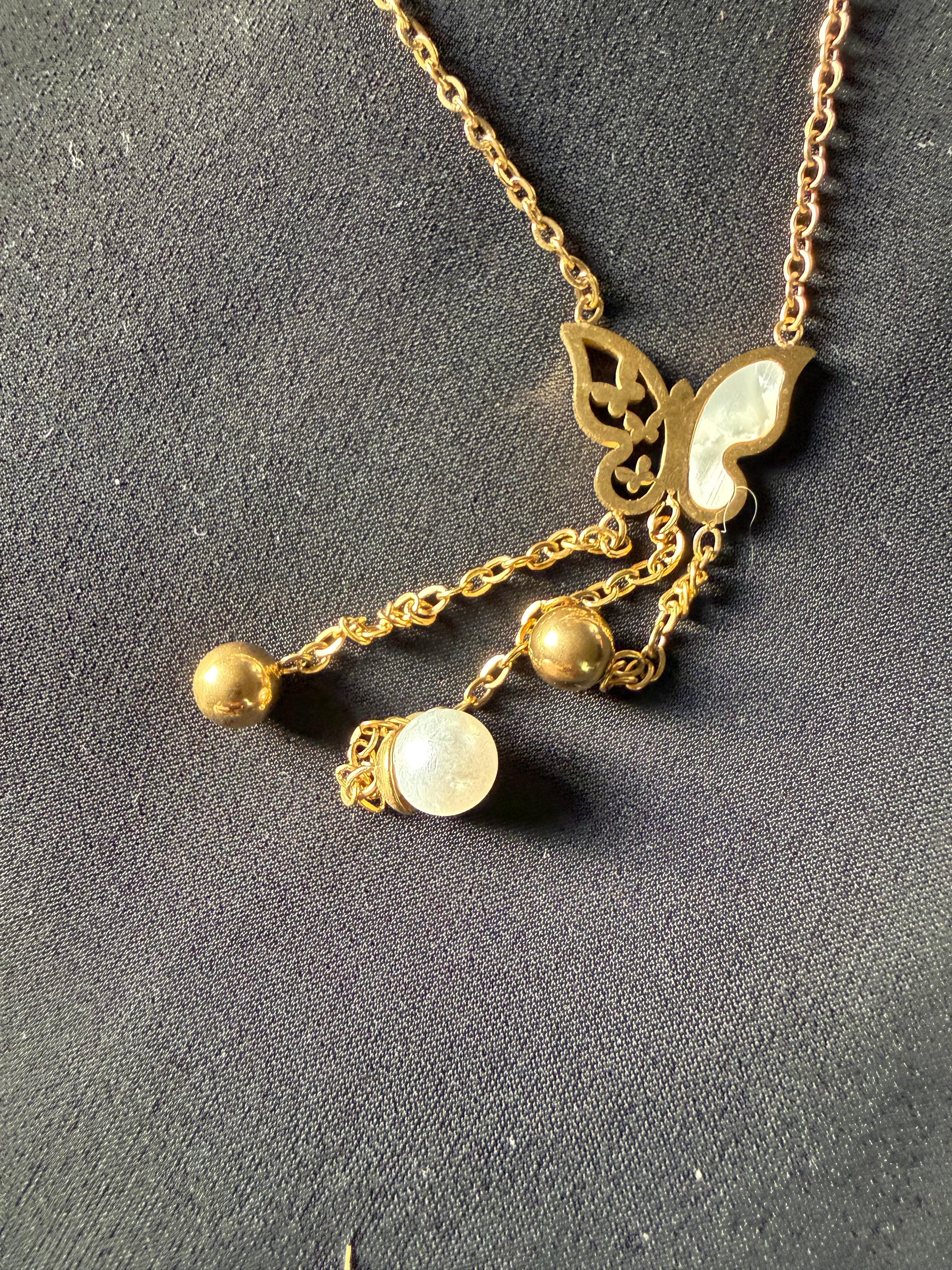 parure collier et boucle d'oreille