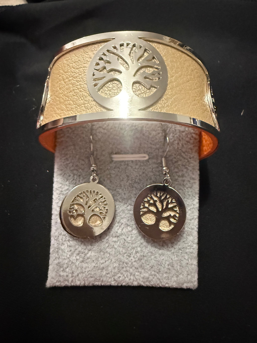 ensemble bracelet et boucle d'oreille