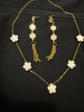ensemble collier boucle d'oreille