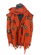 Écharpe à trèfles