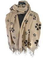 Écharpe à trèfles