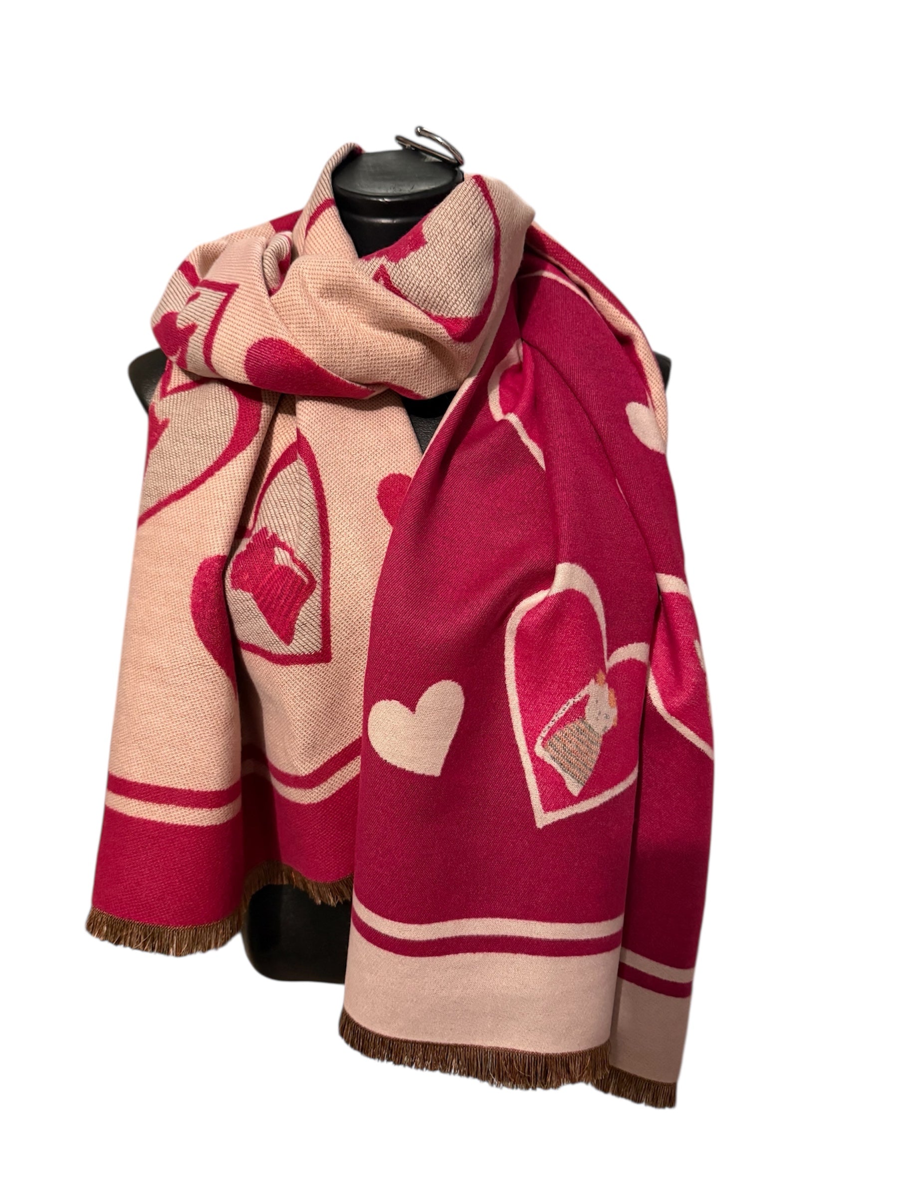 Echarpes reversibles à motifs coeurs