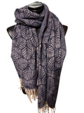 Echarpe motif feuilles