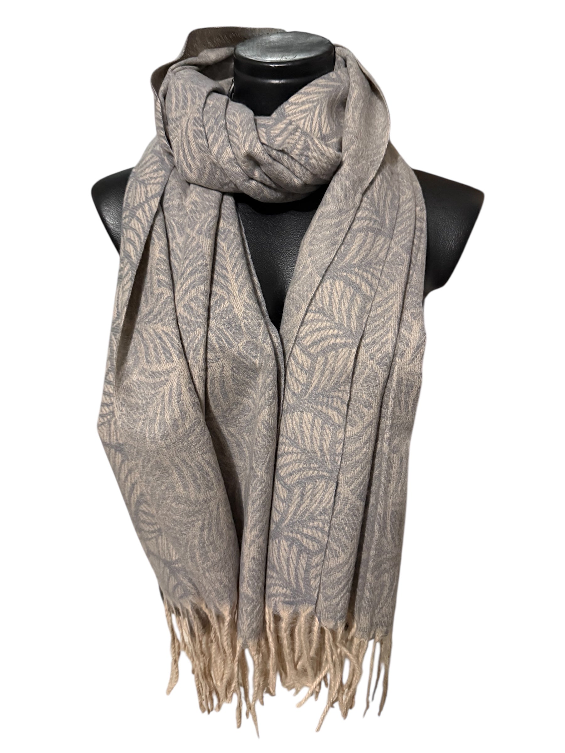 Echarpe motif feuilles