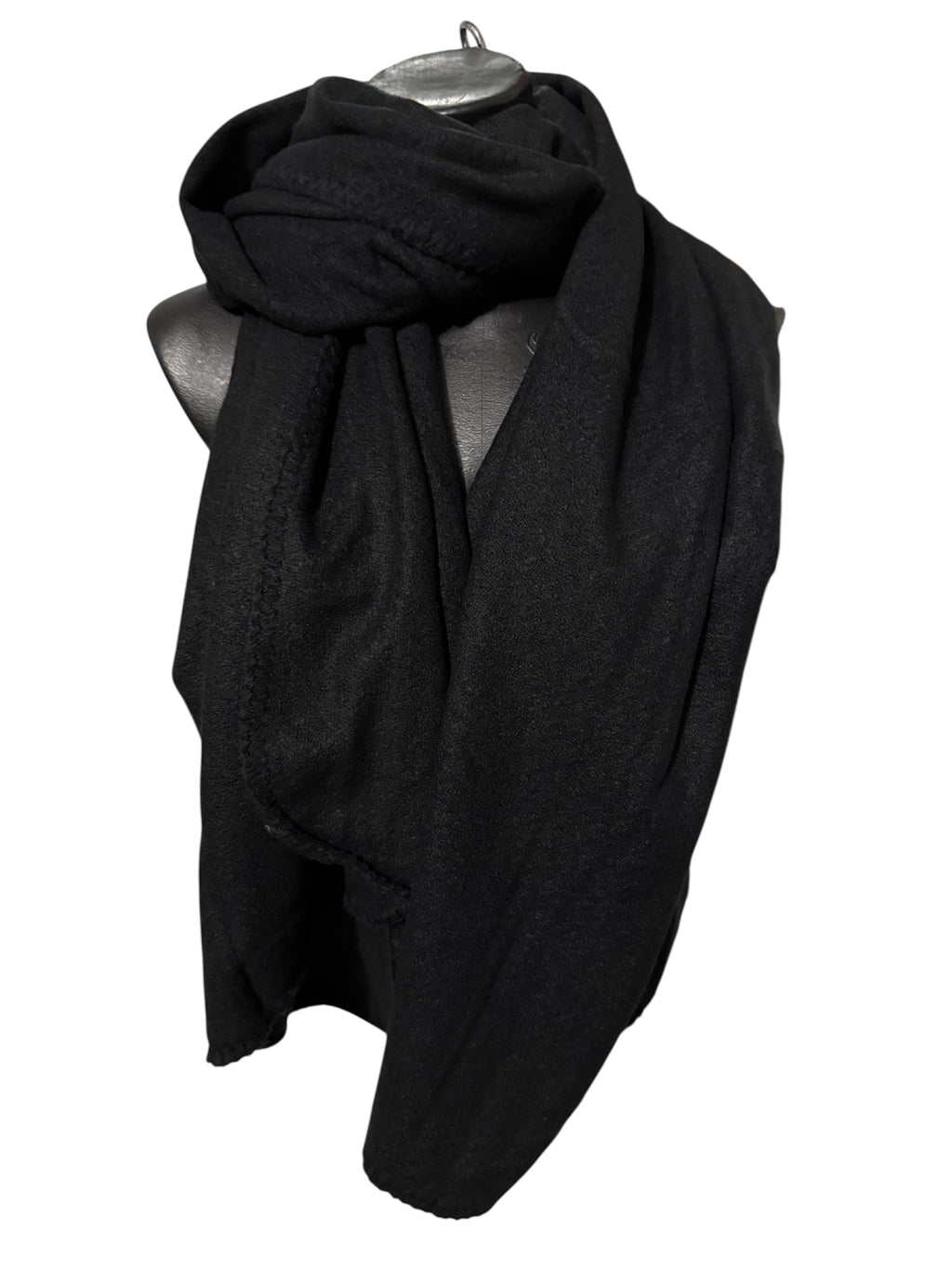 Echarpes unies avec bordures apparentes