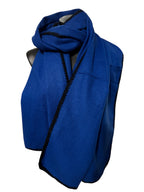 Echarpes unies avec bordures apparentes