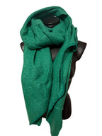 Écharpes unies à bout en pointe